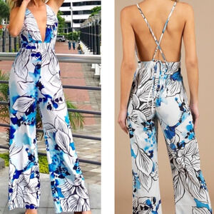 Tobi Island Living Blue and White Tropical Jumpsuit S